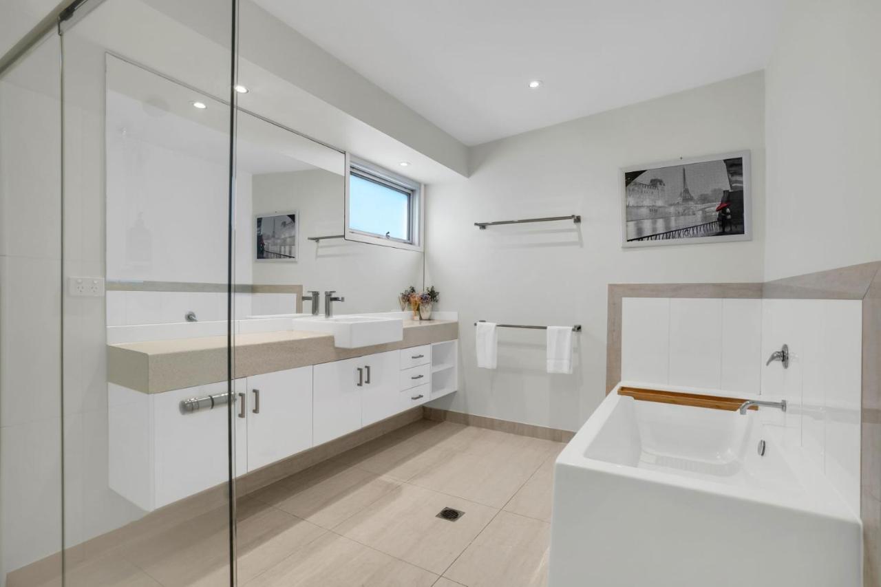 Surf Villa วอร์นามบูล ภายนอก รูปภาพ